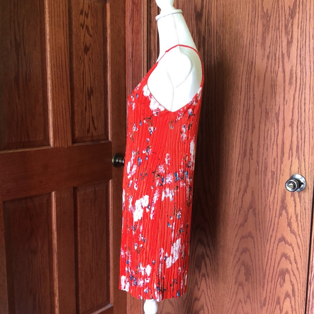 Collective Concepts Pleated Dress - Picture 12 of 16